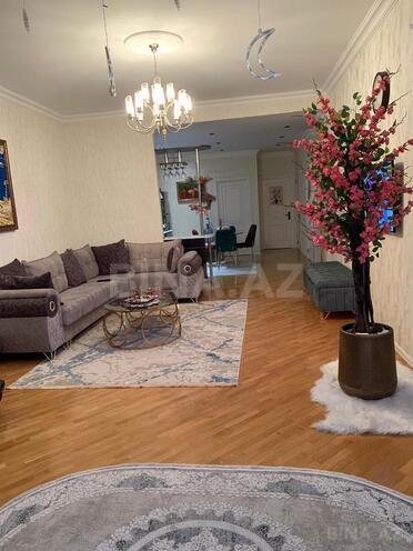 Продаётся 3-комн. новостройка 83 м², м. 8 ноября, photo 3 from 17