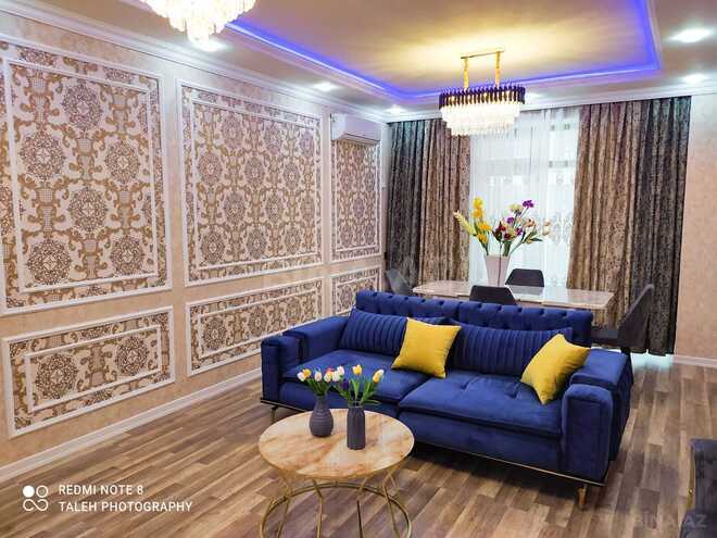 Сдаётся 3-комн. новостройка 152 м², м. 8 ноября, photo 1 from 16