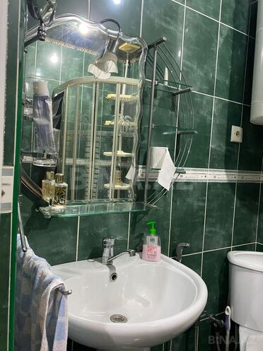 İcarəyə verilir 2 otaqlı köhnə tikili 65 m², 28 May m., photo 21 from 23