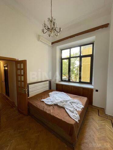 İcarəyə verilir 2 otaqlı köhnə tikili 55 m², 28 May m., photo 6 from 13