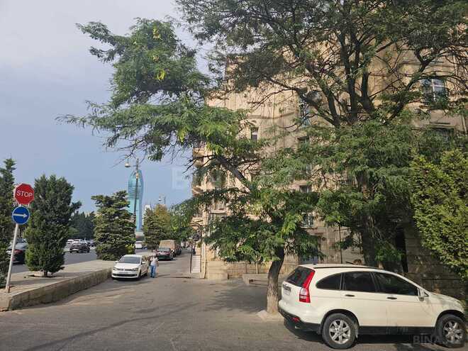 İcarəyə verilir 4 otaqlı köhnə tikili 100 m², Nərimanov r., photo 15 from 18