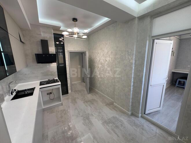 Продаётся 3-комн. новостройка 105 м², м. Кара Караев, photo 12 from 17
