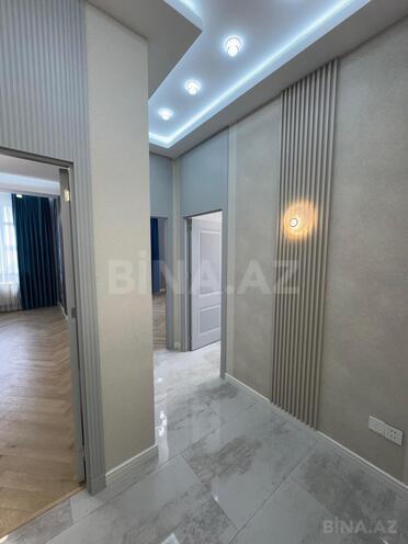 Продаётся 3-комн. новостройка 105 м², м. Кара Караев, photo 13 from 17