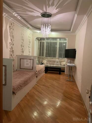 Сдаётся 3-комн. новостройка 120 м², м. 8 ноября, photo 3 from 9