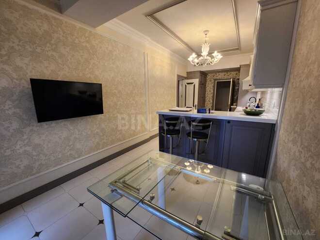 İcarəyə verilir 3 otaqlı yeni tikili 215 m², Nərimanov r., photo 16 from 32