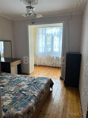 İcarəyə verilir 2 otaqlı köhnə tikili 65 m², Həzi Aslanov m., photo 1 from 9