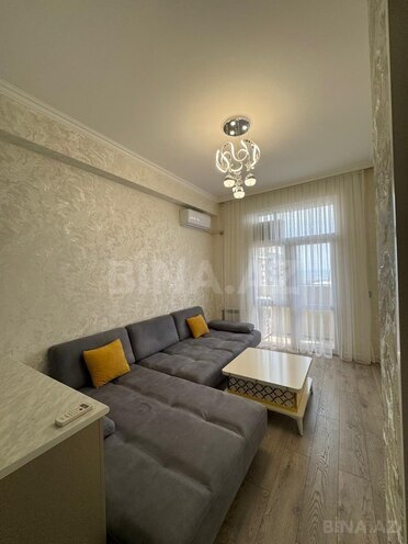 Продаётся 2-комн. вторичка 40 м², пос. Массив Д, photo 1 from 13