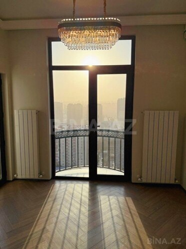 Продаётся 2-комн. новостройка 69 м², м. Шах Исмаил Хатаи, photo 1 from 10