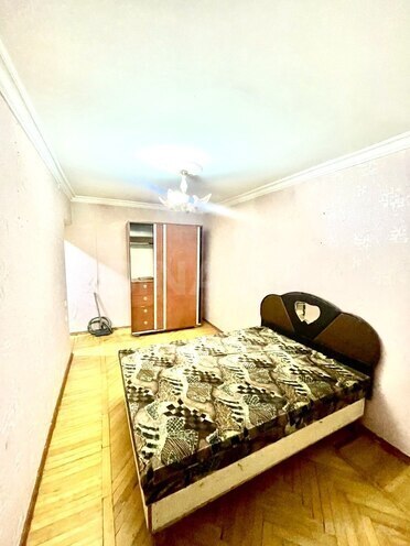 Продаётся 3-комн. вторичка 85 м², м. Кара Караев, photo 8 from 10