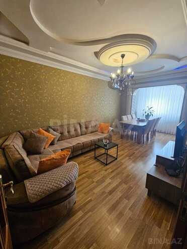 Satılır 3 otaqlı köhnə tikili 80 m², Yeni Günəşli q., photo 1 from 9