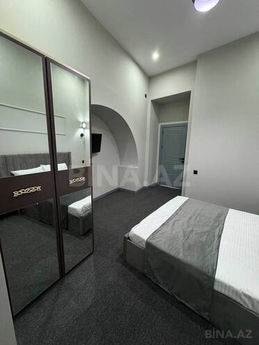 İcarəyə verilir 4 otaqlı köhnə tikili 180 m², Sahil m., photo 14 from 18