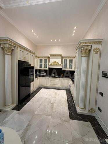 Satılır 4 otaqlı köhnə tikili 213 m², İçəri Şəhər m., photo 13 from 30