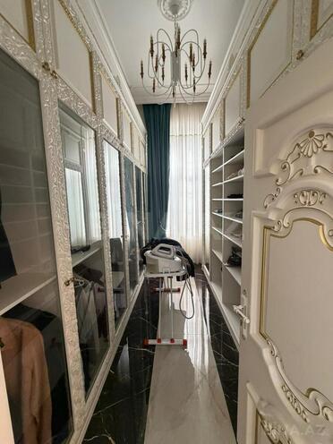 Satılır 4 otaqlı köhnə tikili 213 m², İçəri Şəhər m., photo 3 from 30