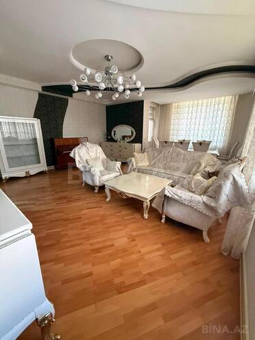 Сдаётся 3-комн. новостройка 170 м², пос. 8-й мкр, photo 1 from 17