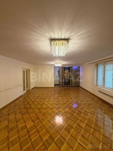 İcarəyə verilir 4 otaqlı köhnə tikili 170 m², Nərimanov r., photo 1 from 21