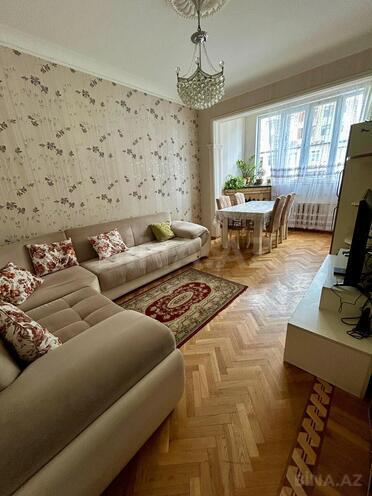 Продаётся 3-комн. вторичка 59 м², м. Мемар Аджеми, photo 1 from 17