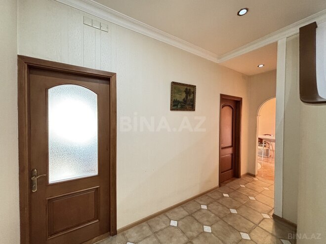 Продаётся 3-комн. новостройка 130 м², м. Низами, photo 9 from 22