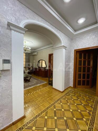 Сдаётся 4-комн. вторичка 110 м², м. Сахил, photo 14 from 18