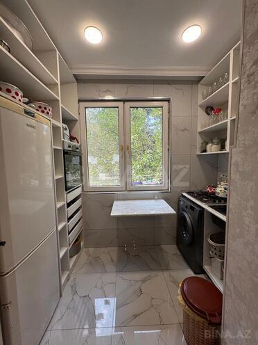 Satılır 3 otaqlı köhnə tikili 55 m², 20 Yanvar m., photo 17 from 18