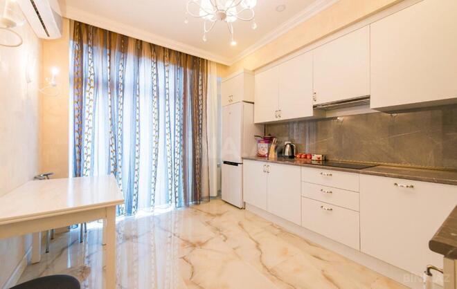 İcarəyə verilir 3 otaqlı yeni tikili 110 m², 8 Noyabr m., photo 9 from 18