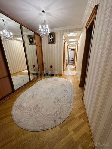 Сдаётся 3-комн. новостройка 140 м², м. Нариман Нариманов, photo 18 from 25