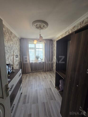 Продаётся 3-комн. вторичка 70 м², м. Ази Асланов, photo 1 from 14