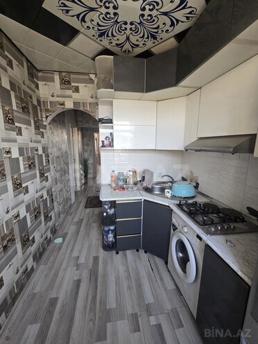 Продаётся 3-комн. вторичка 70 м², м. Ази Асланов, photo 7 from 14