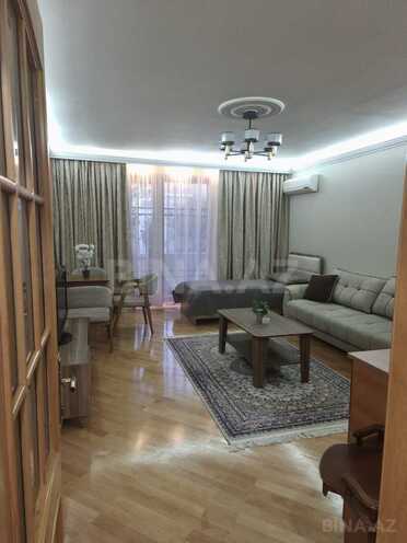 Сдаётся 1-комн. вторичка 40 м², м. Низами, photo 11 from 12