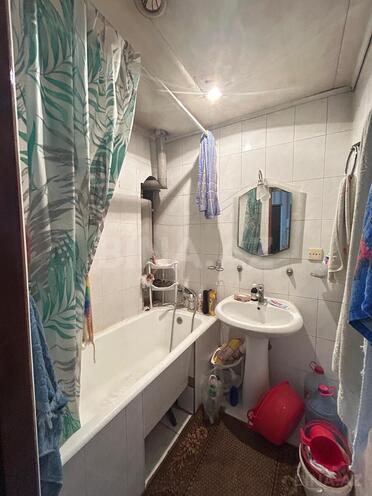 Продаётся 3-комн. вторичка 60 м², м. Нефтчиляр, photo 9 from 16