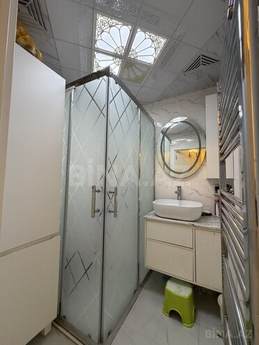 Satılır 5 otaqlı köhnə tikili 120 m², Yeni Günəşli q., photo 31 from 32