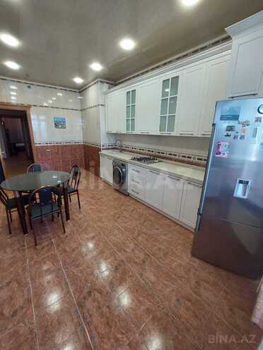 Сдаётся 3-комн. новостройка 130 м², Насиминский  р., photo 7 from 15