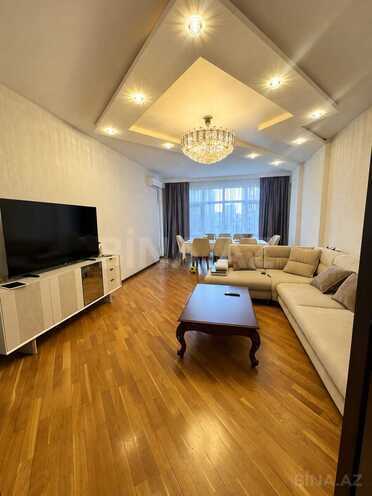 Продаётся 3-комн. новостройка 140 м², м. 8 ноября, photo 3 from 9
