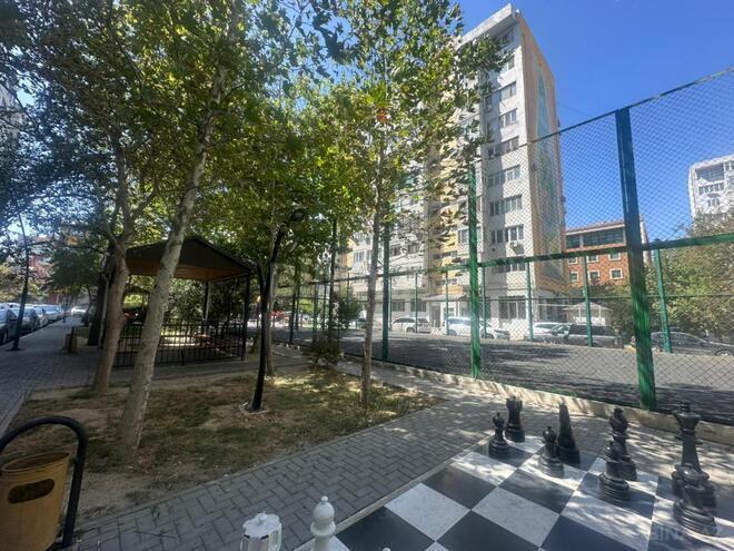 Продаётся 2-комн. вторичка 65 м², м. Гянджлик, photo 4 from 18