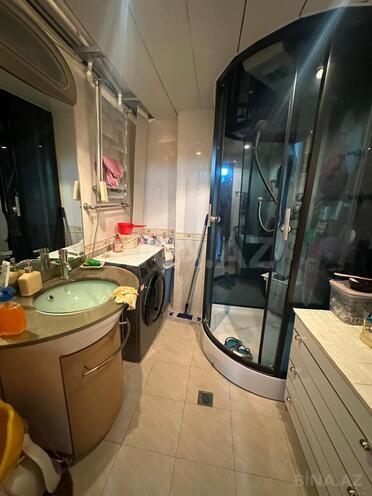 Продаётся 2-комн. вторичка 65 м², м. Гянджлик, photo 11 from 18
