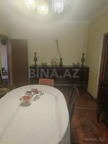 Satılır 5 otaqlı köhnə tikili 125 m², Həzi Aslanov m., photo 12 from 32
