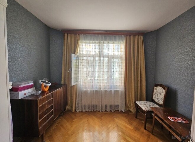 Satılır 3 otaqlı köhnə tikili 79 m², Elmlər Akademiyası m., photo 3 from 11