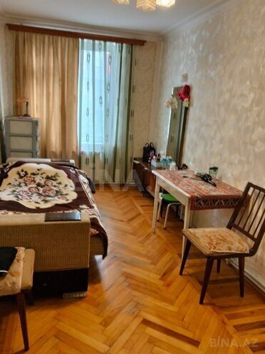 Satılır 3 otaqlı köhnə tikili 79 m², Elmlər Akademiyası m., photo 5 from 11