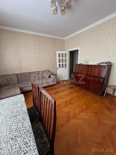 Сдаётся 2-комн. вторичка 60 м², м. 28 мая, photo 1 from 9
