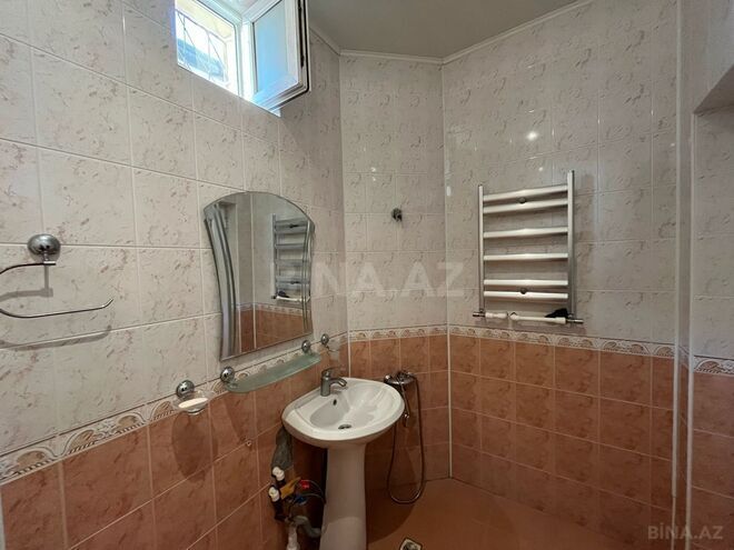 Satılır 8 otaqlı həyət evi/bağ evi 230 m², Novxanı q., photo 30 from 31