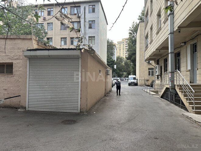 Продаётся  гараж 21 м², м. Мемар Аджеми, photo 1 from 8