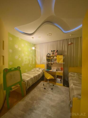 Продаётся 3-комн. новостройка 100 м², Хатаинский р., photo 6 from 11