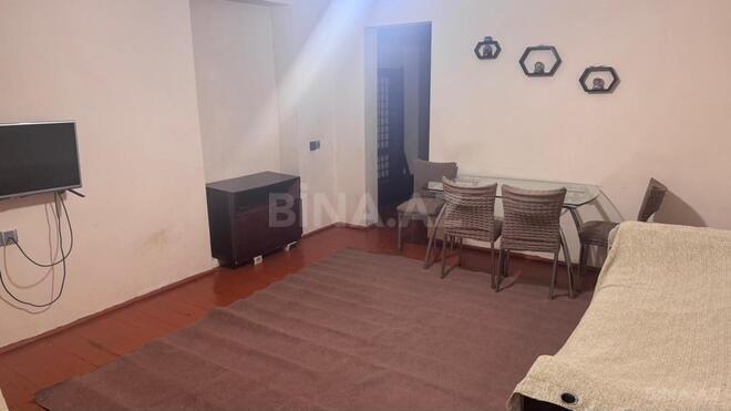 İcarəyə verilir 3 otaqlı həyət evi/bağ evi 80 m², İnşaatçılar m., photo 1 from 13