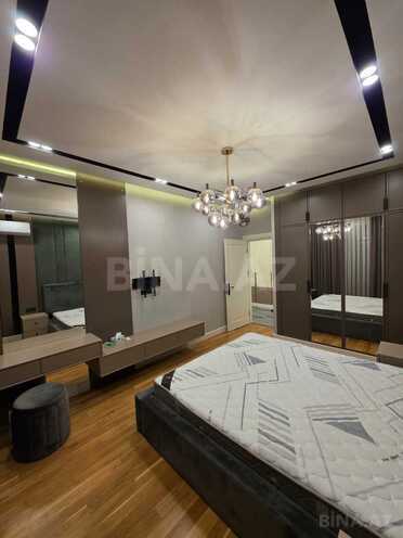 Сдаётся 3-комн. новостройка 110 м², м. 8 ноября, photo 12 from 19