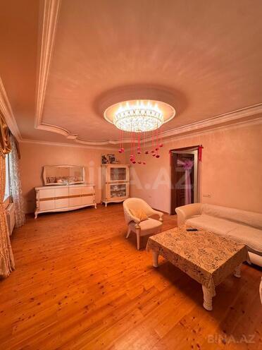 Сдаётся 7-комн. дом/дача 350 м², Хатаинский р., photo 8 from 31