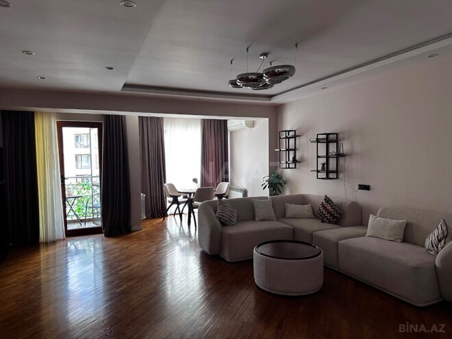 Satılır 3 otaqlı yeni tikili 141 m², Şah İsmayıl Xətai m., photo 1 from 26