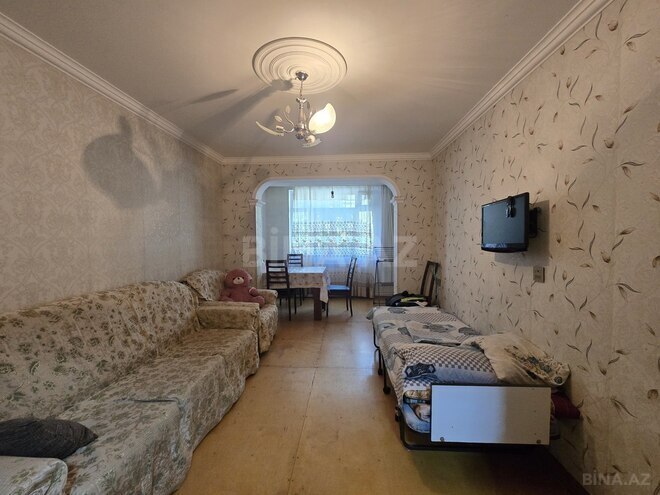 Satılır 2 otaqlı köhnə tikili 50 m², photo 1 from 12