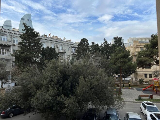 Сдаётся 2-комн. новостройка 70 м², м. Ичеришехер, photo 11 from 19