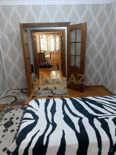 Продаётся 4-комн. вторичка 110 м², м. Иншаатчылар, photo 8 from 13