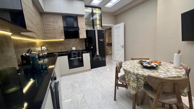 Продаётся 2-комн. новостройка 85 м², м. Иншаатчылар, photo 6 from 14