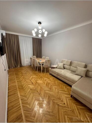 Сдаётся 2-комн. вторичка 60 м², м. Мемар Аджеми, photo 1 from 10